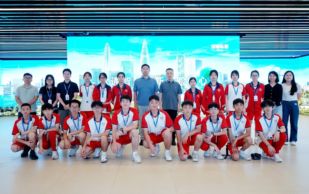 走進軟通智慧 智能科技班學子實踐之旅