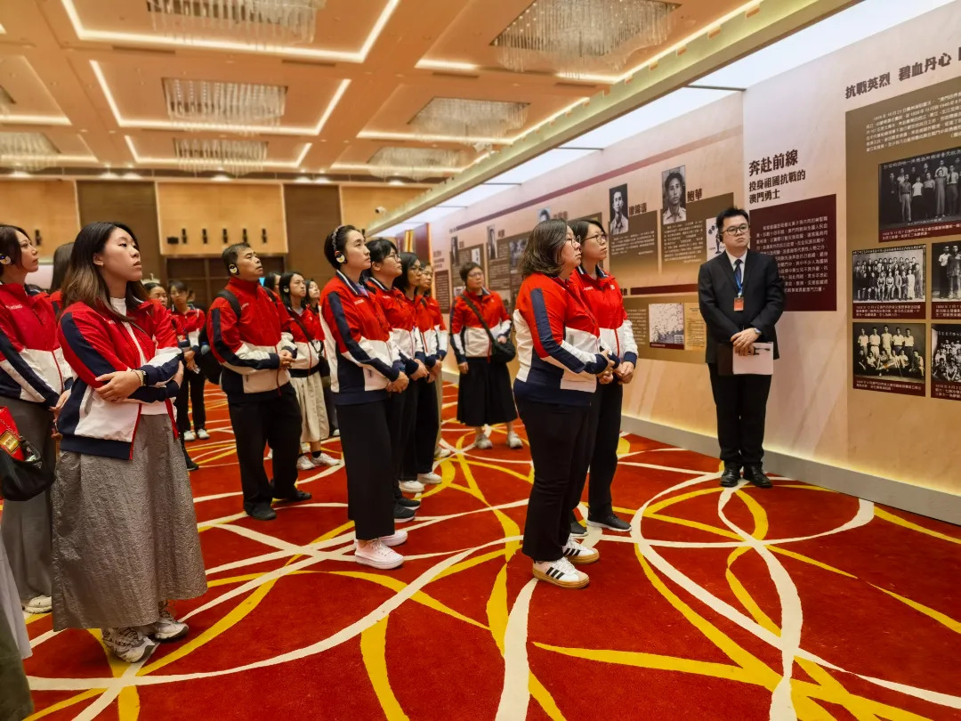 1758791202798547.jpg 3.jpg