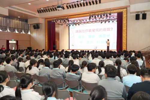 濠江英才舉行專家進校園科普活動